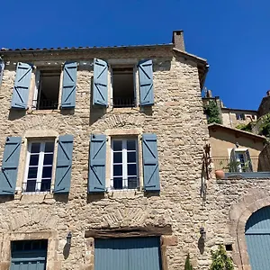 https://le-secret-du-chat.midi-pyreneeshotels.com