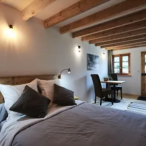 https://la-foyere.hotels-rhonealpes.com
